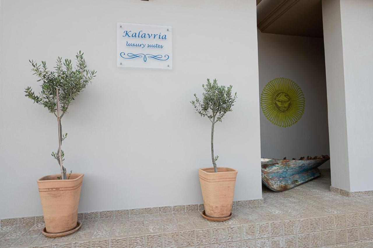 Kalavria Luxury Suites - Magnificent Sea View Of Poros Poros Town Luaran gambar