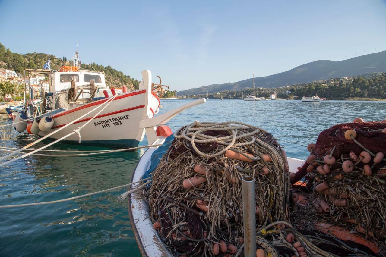 Kalavria Luxury Suites - Magnificent Sea View Of Poros Poros Town Luaran gambar