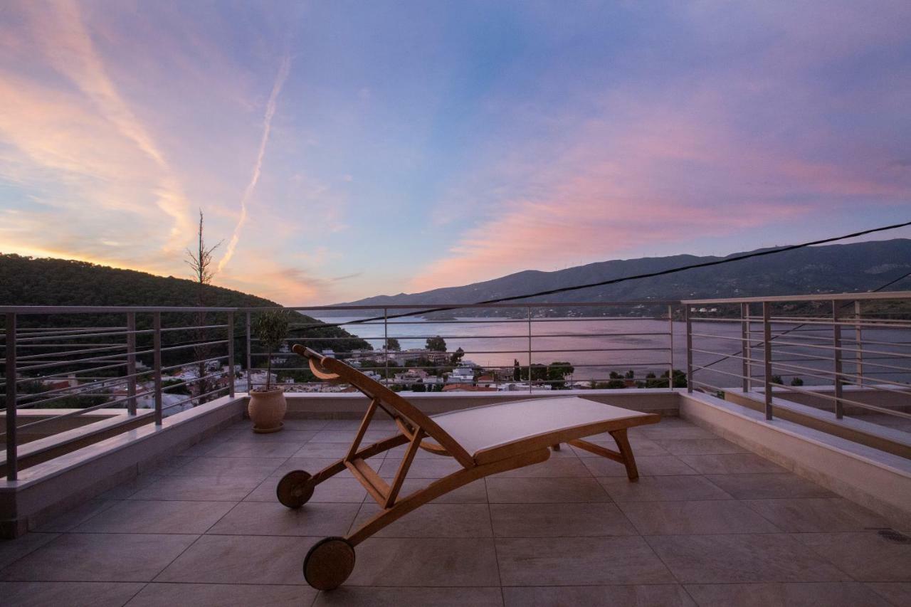 Kalavria Luxury Suites - Magnificent Sea View Of Poros Poros Town Luaran gambar