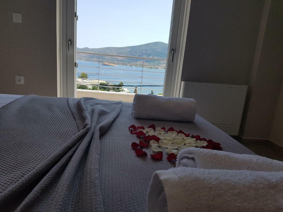 Kalavria Luxury Suites - Magnificent Sea View Of Poros Poros Town Luaran gambar