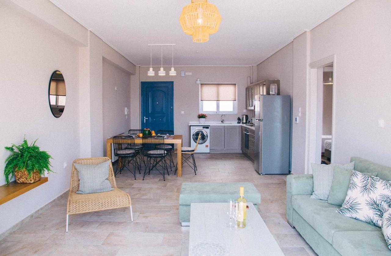 Kalavria Luxury Suites - Magnificent Sea View Of Poros Poros Town Luaran gambar