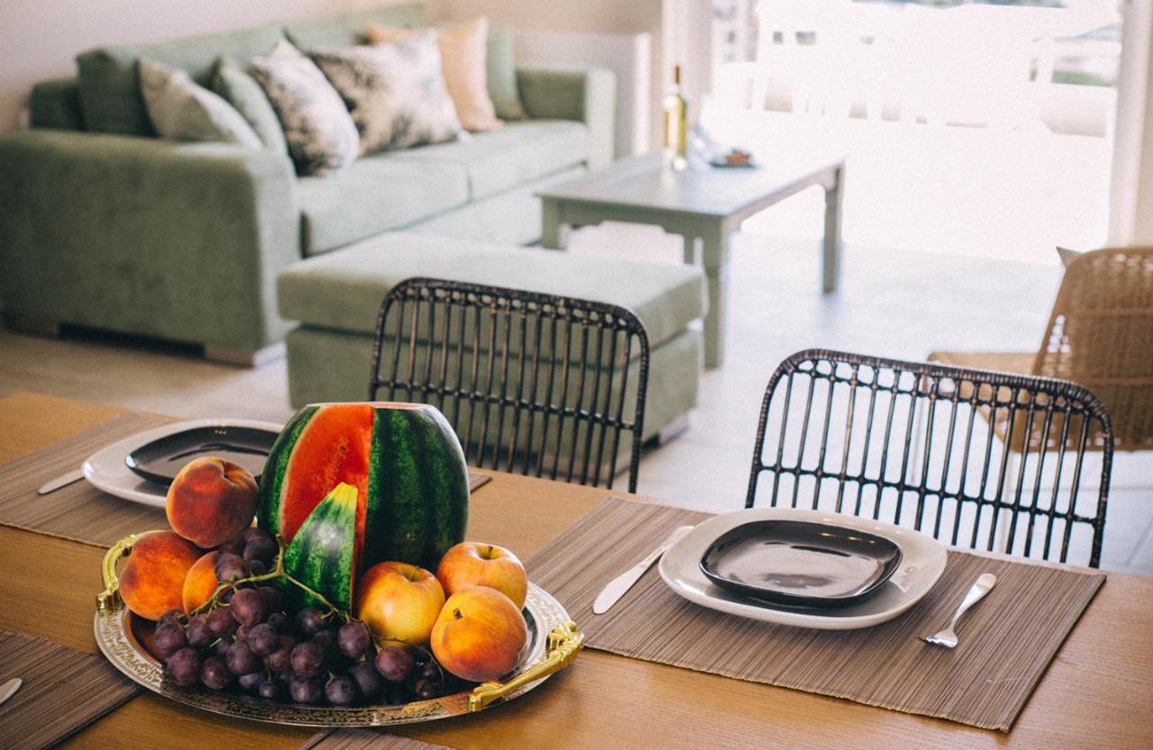 Kalavria Luxury Suites - Magnificent Sea View Of Poros Poros Town Luaran gambar